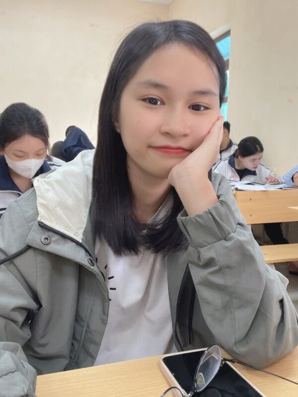 Em Trần Linh Chi