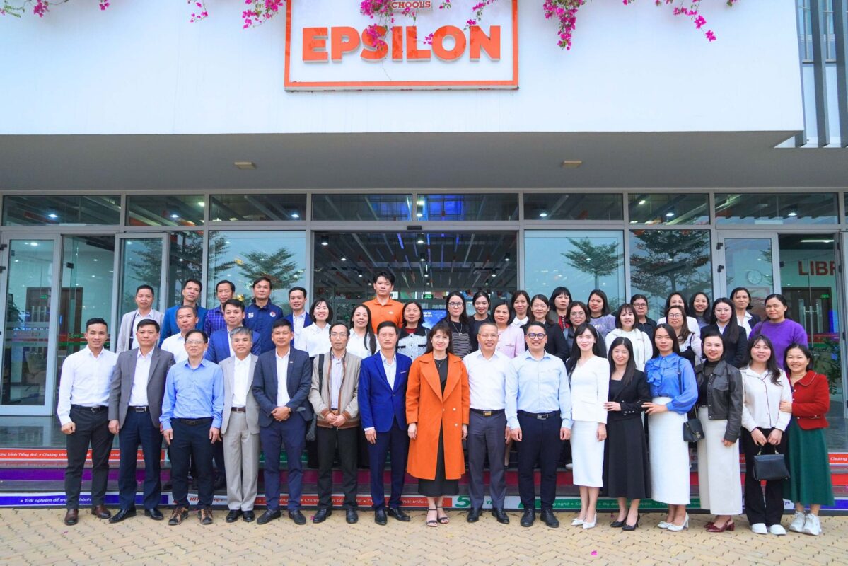 [BẢN TIN NCH NINH BÌNH] 📌 THPT NGUYỄN CÔNG HOAN THAM GIA SINH HOẠT CHUYÊN MÔN – TẬP HUẤN AI CỤM THPT SỐ 16