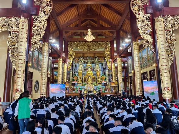 [BẢN TIN NCH HƯNG YÊN] K10 NCH TRẢI NGHIỆM – HÀNH TRÌNH KHỞI TÂM HIẾU, NUÔI DƯỠNG ĐỘNG LỰC HỌC TẬP 🌱